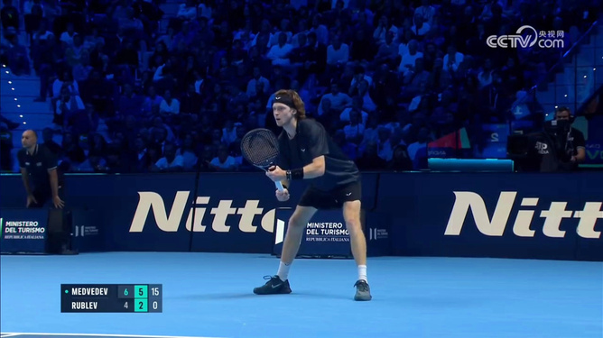 季中途遭遇 季中途遭遇